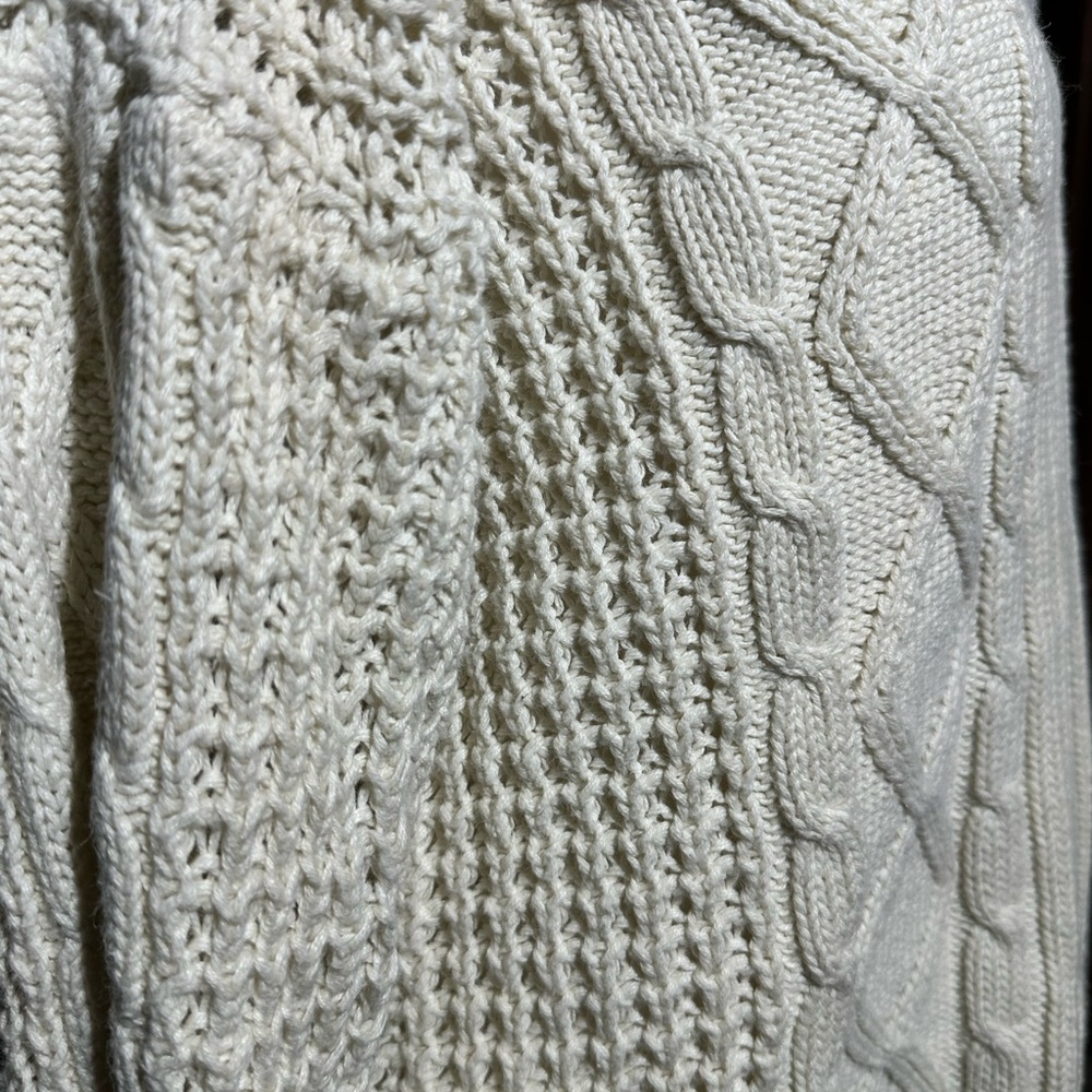 Structure Cream Cable Knit Sweater - Picture 5 of 5